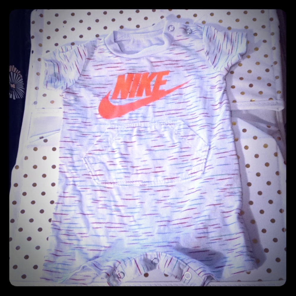 Newborn shorts onies